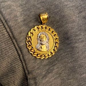 14K Christ Medallion/Pendent
